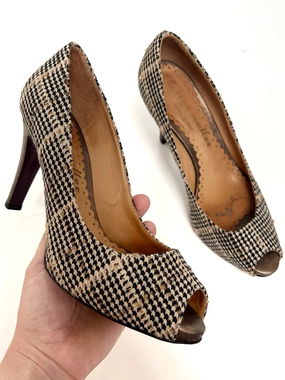 Bettye Muller Italy Tweed Peep Toe Heels EU 37 - Picture 2 of 7